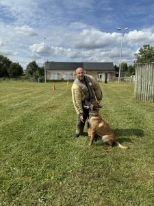 renaud bervil tenu de sport mordant château- Gontier